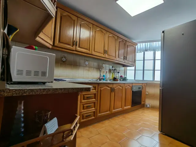 AMPLITUD, TERRAZA Y UBICACIÓN A POCOS MINUTOS DE LA PLAYA — 41