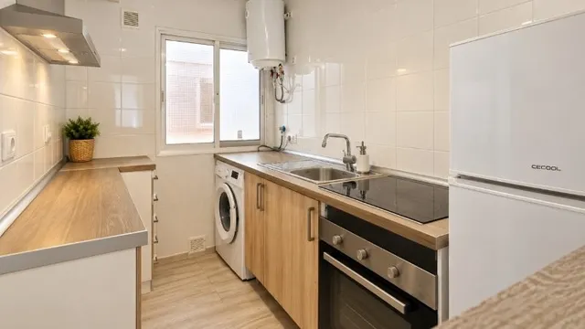 Piso en venta en avenida carlos haya, teatinos – Málaga — 2