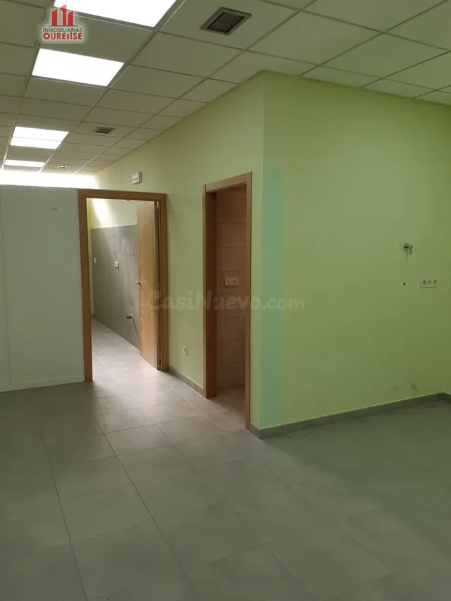 SE VENDE LOCAL EN LA ZONA DE MARIÑAMANSA - foto 5