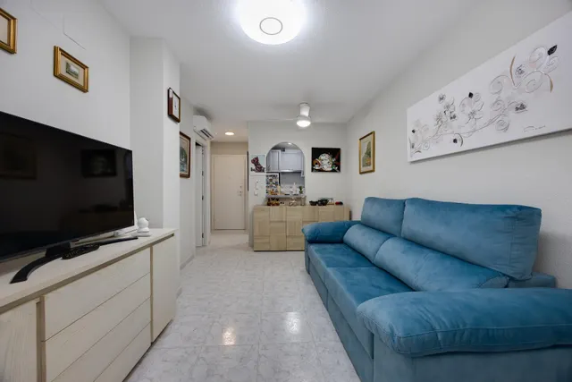 Apartamento reformado de un dormitorio en la Playa de los Locos — 9