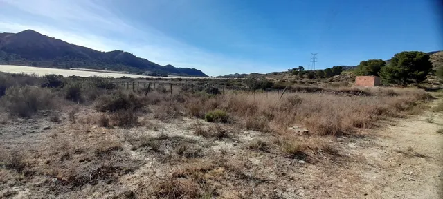 PARCELA 30.000 METROS DE TERRENO — 10