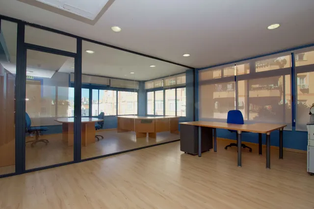 Negocio 395m² en venta - South of spain — 23