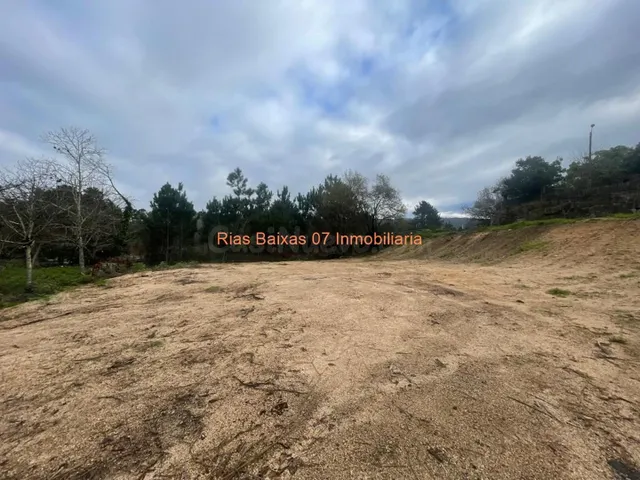 REF 2018 PARCELA 891 m2 PARA UNO DOS CHALETS CERCA AUTOVIA ( - foto 5