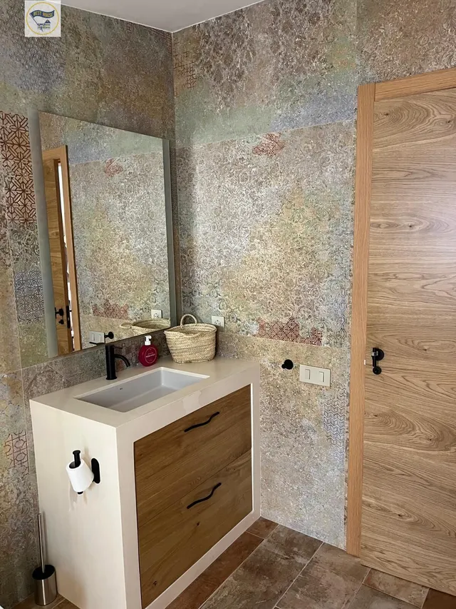 CHALET EN VENTA CAMÍ DEL TRAVES. — 25