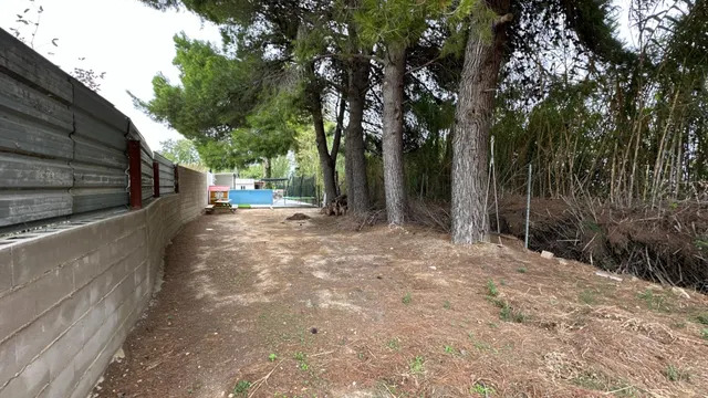 Finca rústica con placas solares y pozo en Garrapinillos, Zaragoza. — 26