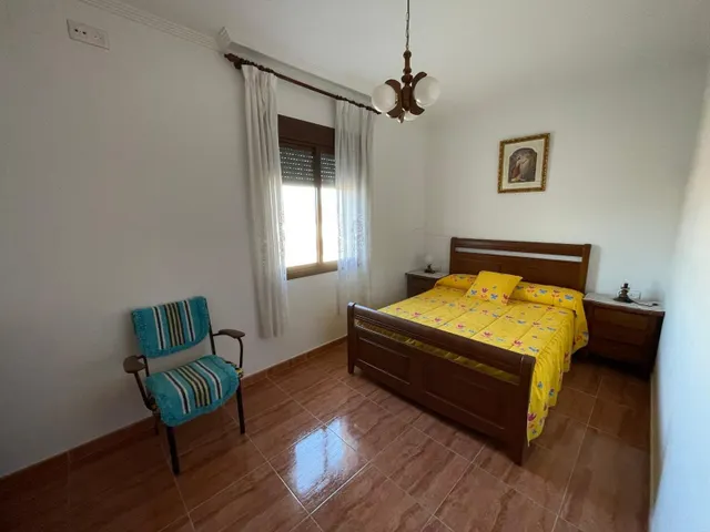 EXCELENTE CASA A 25 MINUTOS DE CÁCERES — 13