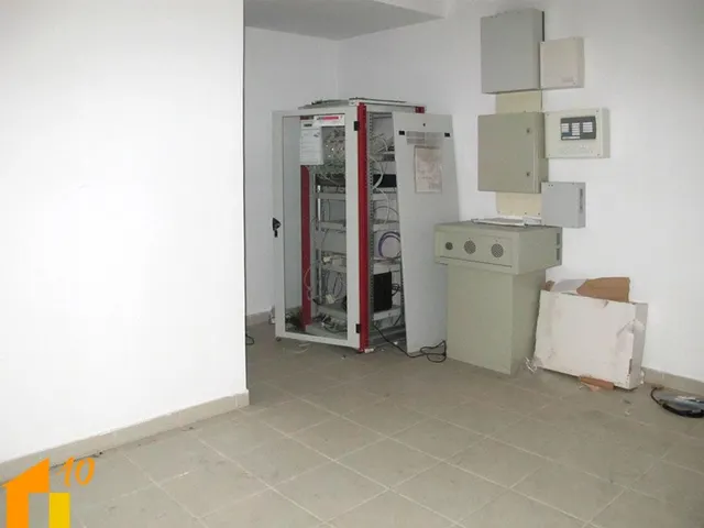 Local en venta en avd. Del Cid. — 12