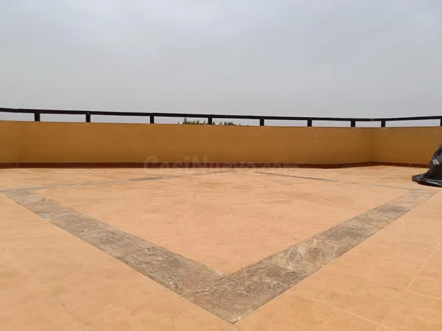 Piso en Roquetas de Mar (Aguadulce) de tres dormitorios dos  - foto 5