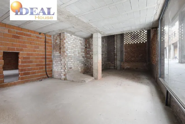 Oportunidad de inversión en local comercial al lado de Constitución. — 15