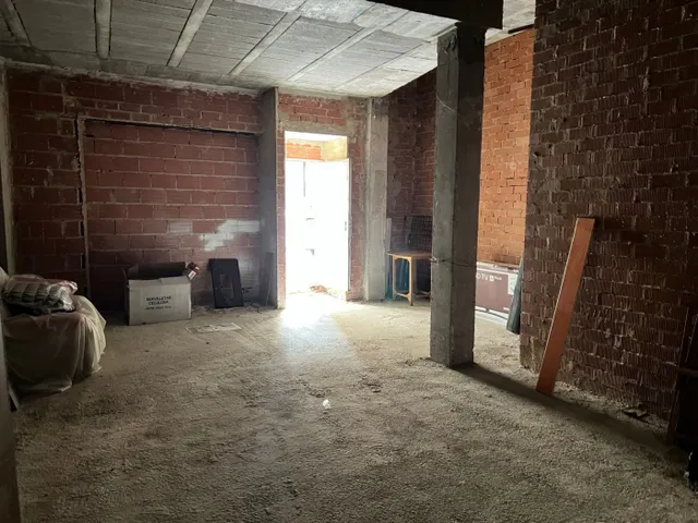 Emprender en Cartagena Centro, tu mejor opción. Local Comercial con amplia fachada. — 15