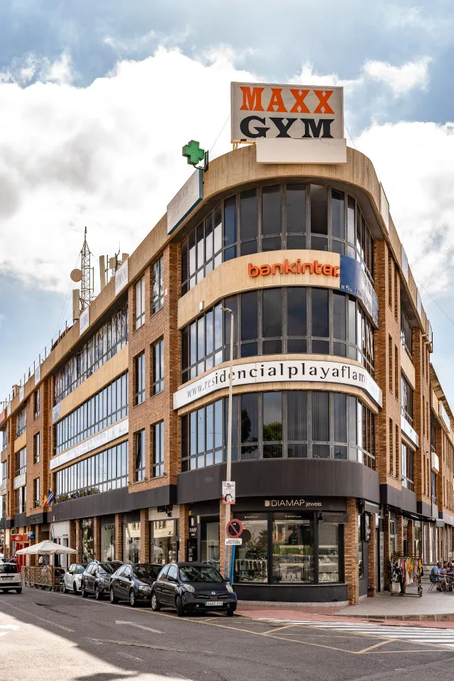 Alquiler de local comercial de 50 m2 en el Edificio Orihuela – Playa Flamenca, Orihuela Costa — 28