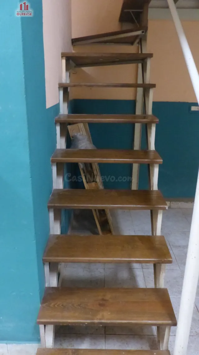 LOCAL COMERCIAL CERCANO A LAS BURGAS. — 4