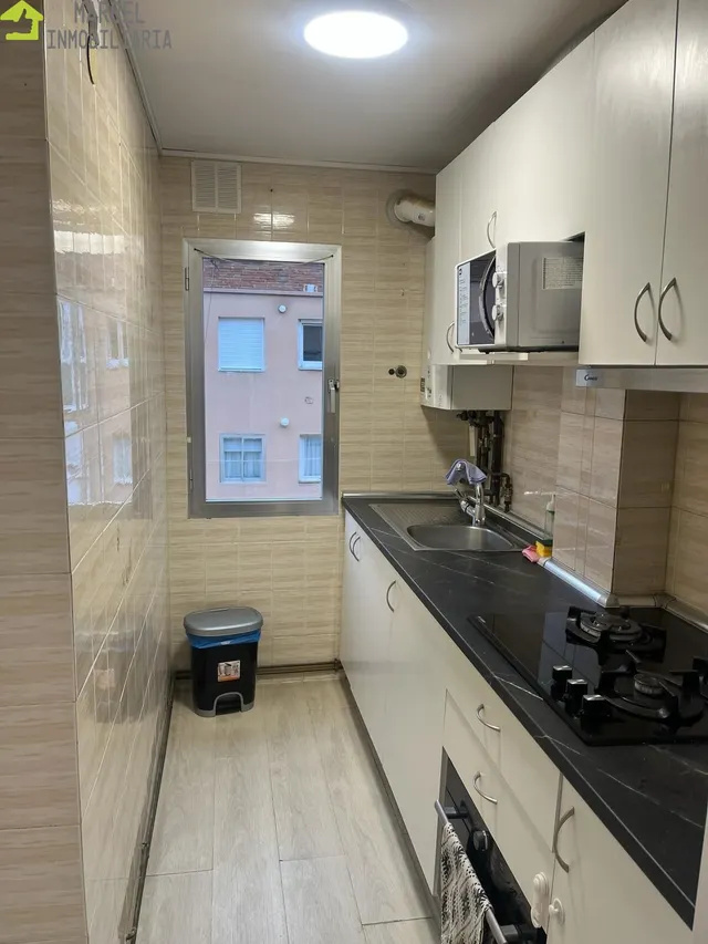 Piso en la Encarnación-San Antonio, Ávila. — 7