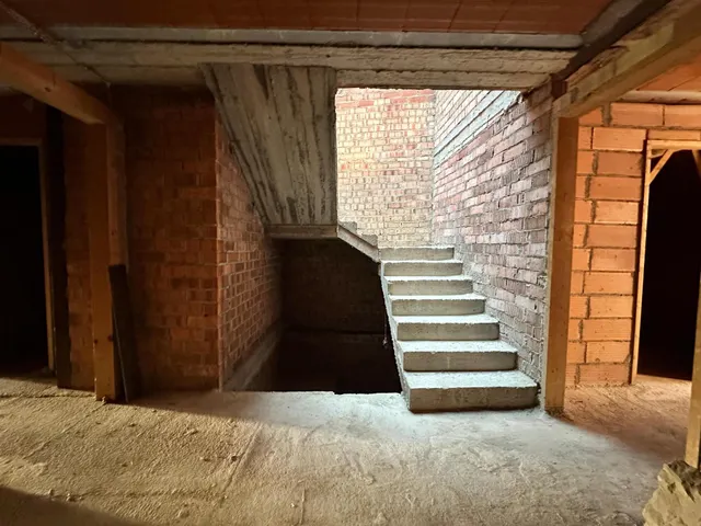 Edificio para terminar — 11