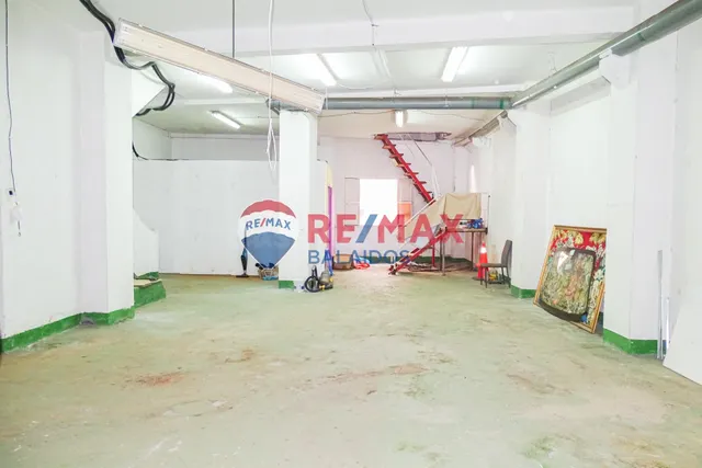 Local en venta/alquiler en travesía de Vigo - foto 5