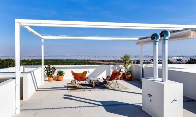 RESIDENCIAL DE OBRA NUEVA EN LOS BALCONES (TORREVIEJA) — 2