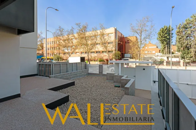 chalet en venta en canillejas — 40
