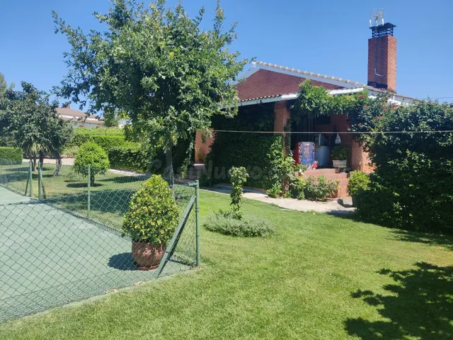 Chalet independiente en venta en El Molar - foto 5