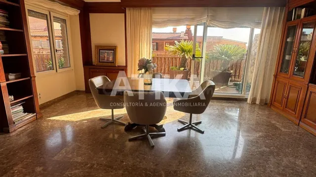 INCREÍBLE ÁTICO CON VISTAS MARAVILLOSAS A LA VENTA - ONTINYE - foto 2
