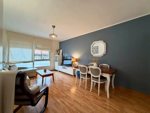 4 habitaciones. Mil posibilidades. Una sola oportunidad junto a Avenida Concordia. — 3