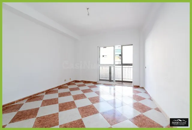 MAGNÍFICO PISO DE 3 DORMITORIOS CON TERRAZA Y VISTAS DESPEJADAS EN MIRAFLORES DE LOS ÁNGELES — 5