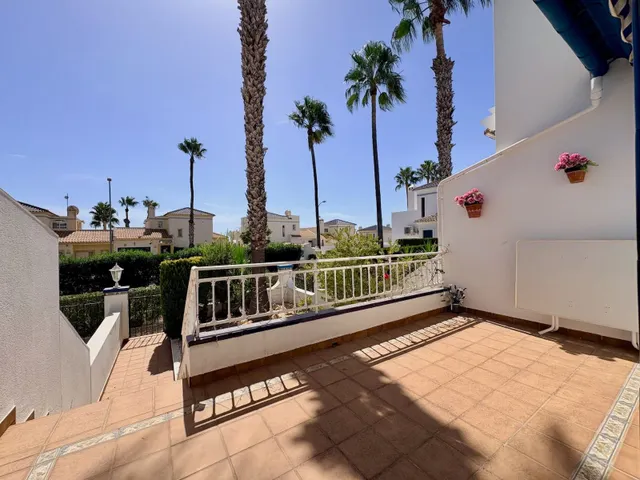 Duplex de 2 dormitorios y 2 baños en los dolses (orihuela costa) — 22