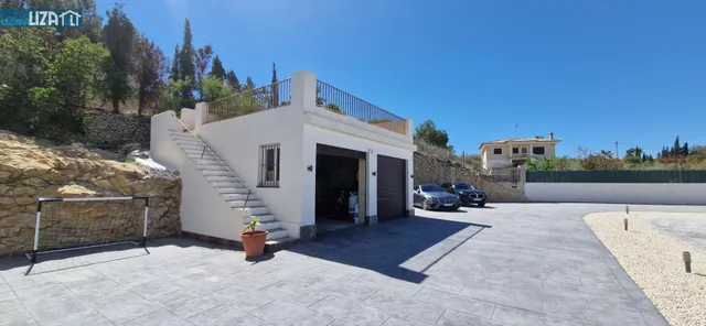 Encantadora Parcela Rústica con Piscina Privada y Chalet en Entorno Tranquilo — 25