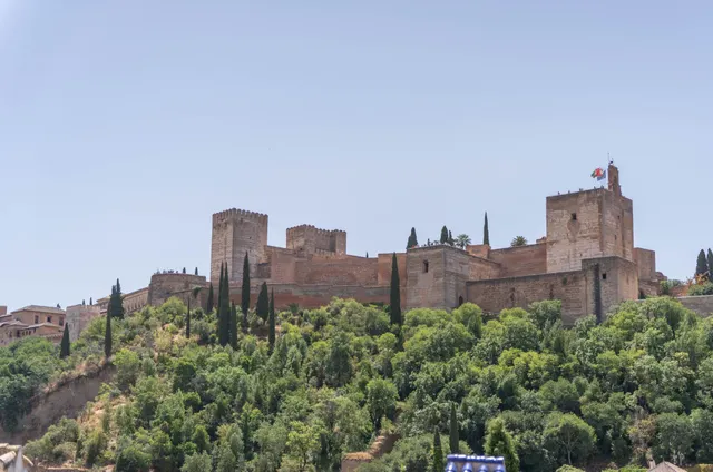 Espectacular casa con vistas directas a la Alhambra y Licencia Turística Activa en el Albaicín — 23