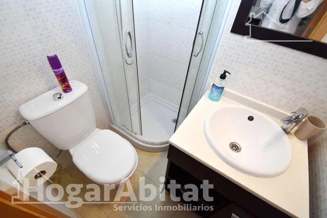 Acogedor en residencial con piscina, garaje y terraza, todo amueblado — 33