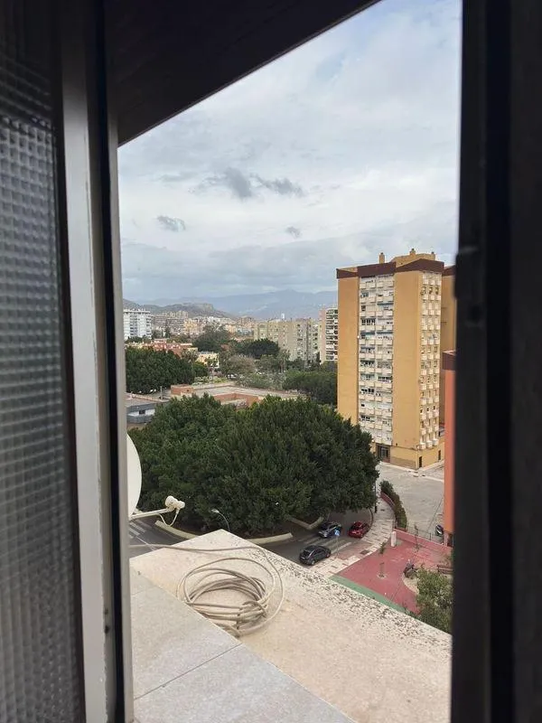 Amplio piso 105 m2 — 27
