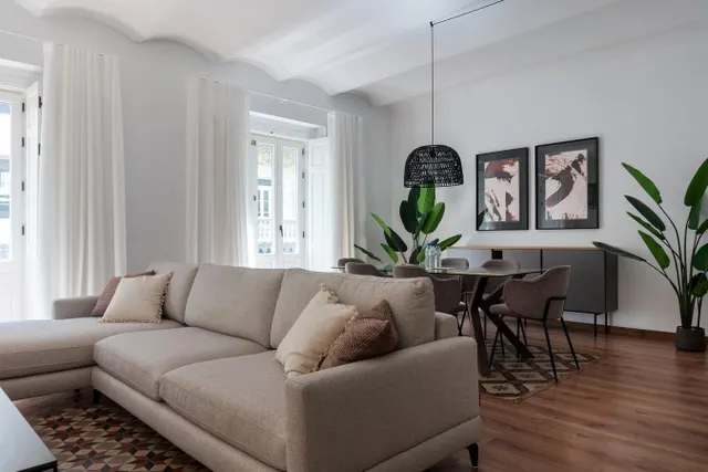 Exclusivo piso de 130 m2 y 4 dormitorios junto al Ayuntamiento de Valencia — 7