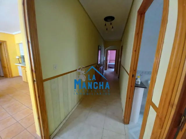 *95.000€* inmobiliaria la mancha vende preciosa casa de 3 habitaciones en el pueblo de Barrax ( Albacete ). — 44
