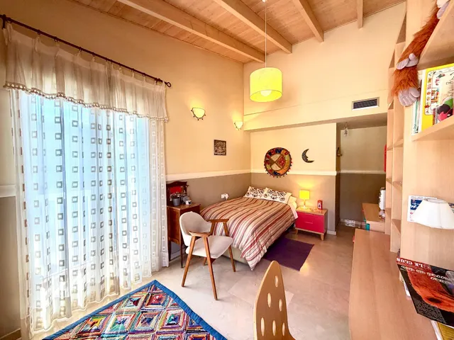 Chalet adosado esquinero con jardín privado, terrazas y garaje doble en La Patacona — 32