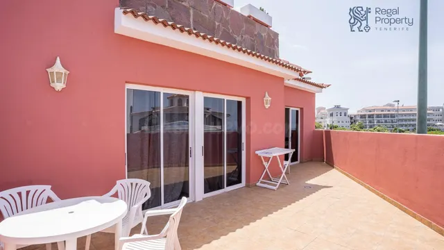 VENTA AMPLIO APARTAMENTO CON PLZA DE GARAJE, EN PUERTO DE LA - foto 2