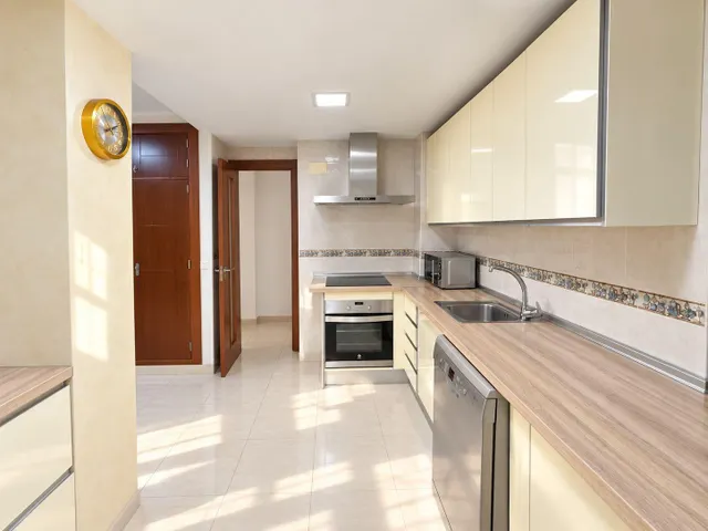 Piso reformado junto al parque del Oeste. — 11