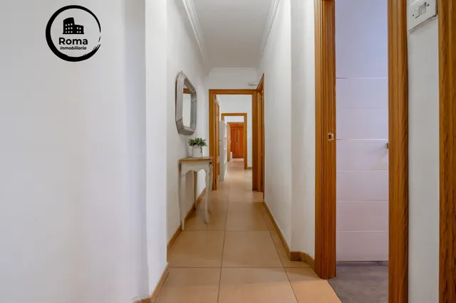 Piso de 87 m2 con 3 dormitorios en Pedro Antonio de Alarcón 27, junto a Recogidas — 6