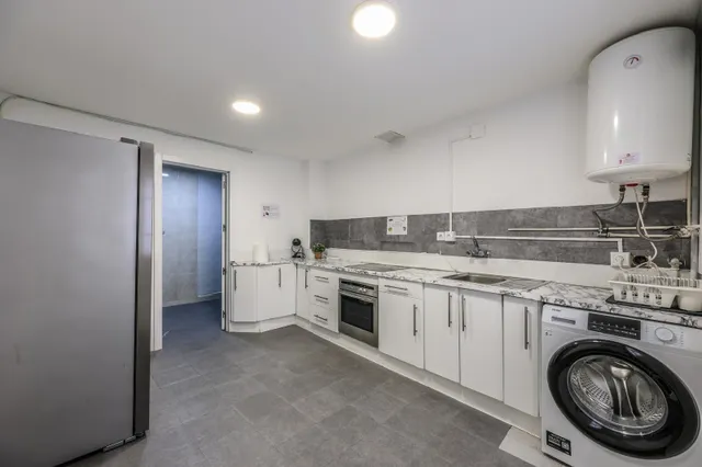 Piso 5 habitaciones 139m² en venta - Centro — 12