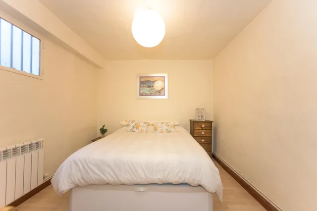 Piso en calle San Lorenzo, Pamplona — 13