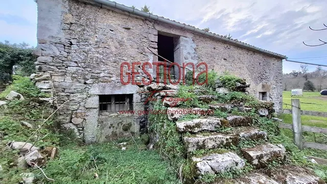 CASA Y CABAÑA PARA REHABILITAR. SOLORZANO — 2