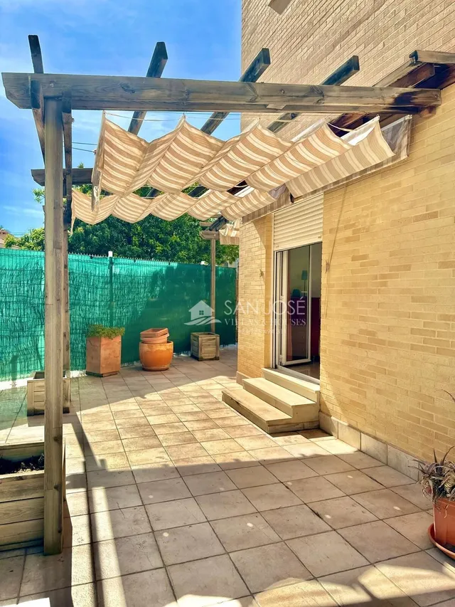 INMOBILIARIA SAN JOSE VENDE BONITO BAJO A ESCASOS 2 MINUTOS DE LA PLAYA DE MUCHAVISTA-EL CAMPELLO — 39
