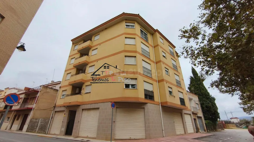 ÁTICO-DÚPLEX A ESTRENAR. 5 DORMITORIOS. 3 BAÑOS. TERRAZA DE 60M. COCHERA INCLUIDA