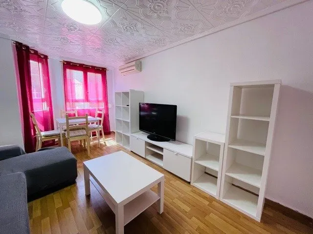 piso de 3 habitaciones , cerca  DE TODO — 15