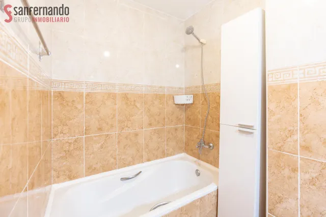 Piso a la venta en Francisco Tomás y Valiente con plaza de garaje y trastero — 17