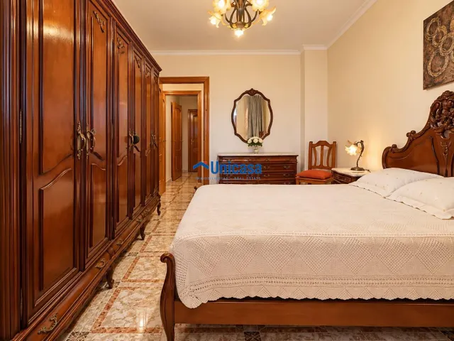 Planta alta · 123 m2 · 4 dormitorios · solárium de 60 m2 — 18