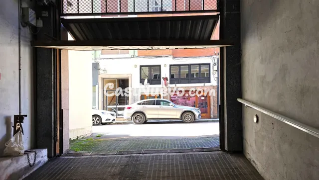 Garaje de 112 metros útiles para varias plazas, en pleno cen - foto 4
