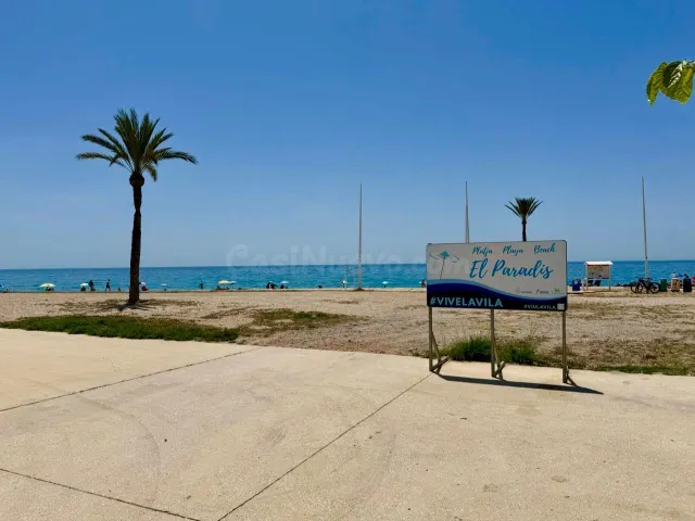 PISO EN VILLAJOYOSA ZONA PARAÍSO: GRAN ESPACIO, LUMINOSIDAD  - foto 5