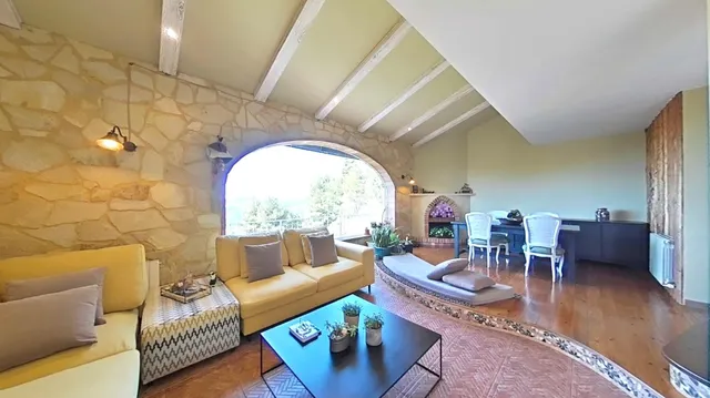 Casa amb encant al Serrat de l'Ametlla del Vallès amb vistes - foto 2