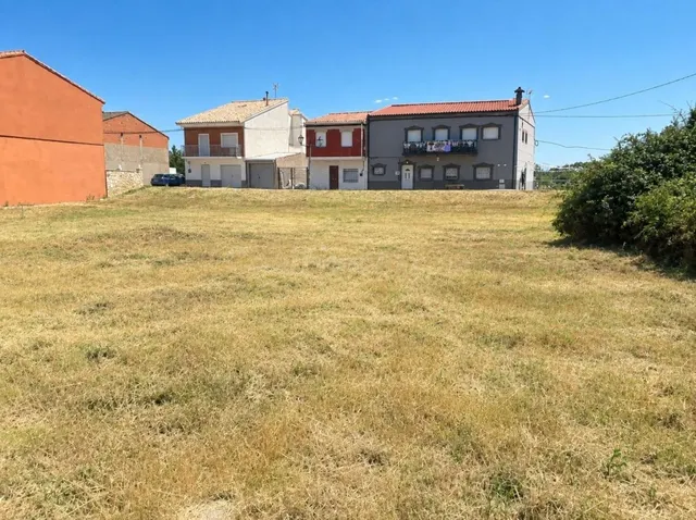 TERRENO URBANO DE 1.021 m² EN CARDENETE (CUENCA) - foto 4