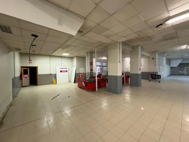Local comercial en Ponferrada zona Centro — 16