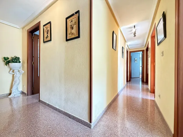 Vivienda con vistas a Plaza América, 3 dormitorios y garaje incluido — 15